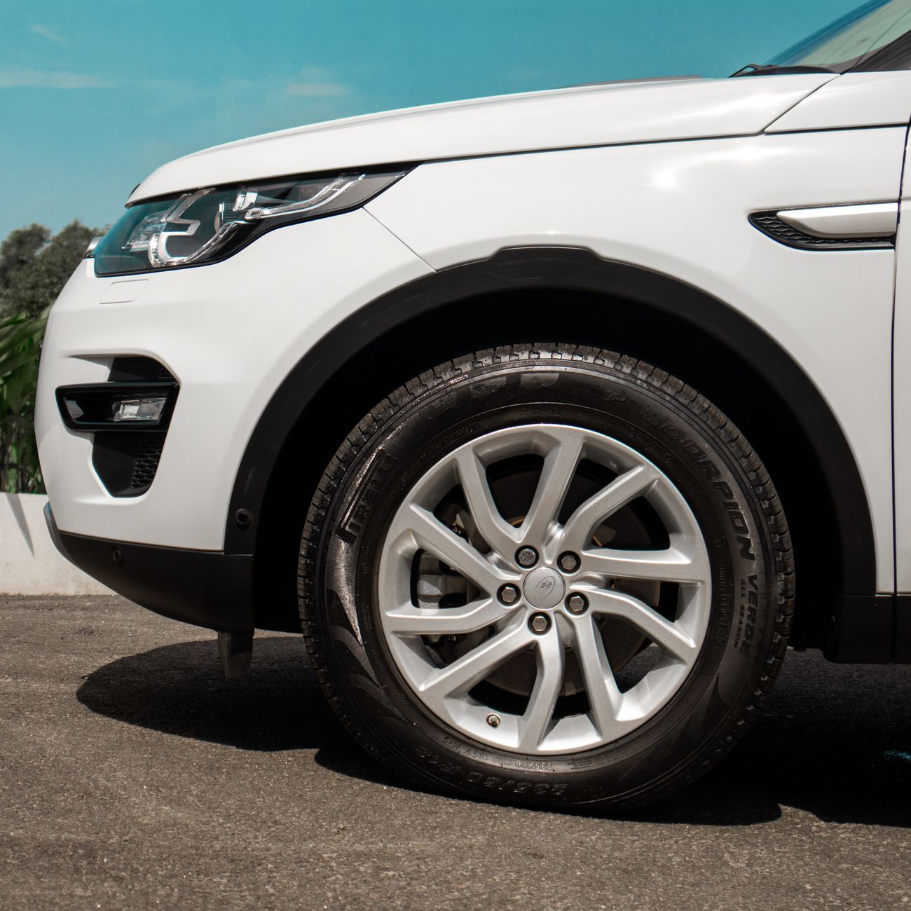 Llanta 225/65 R17 102H para SUV